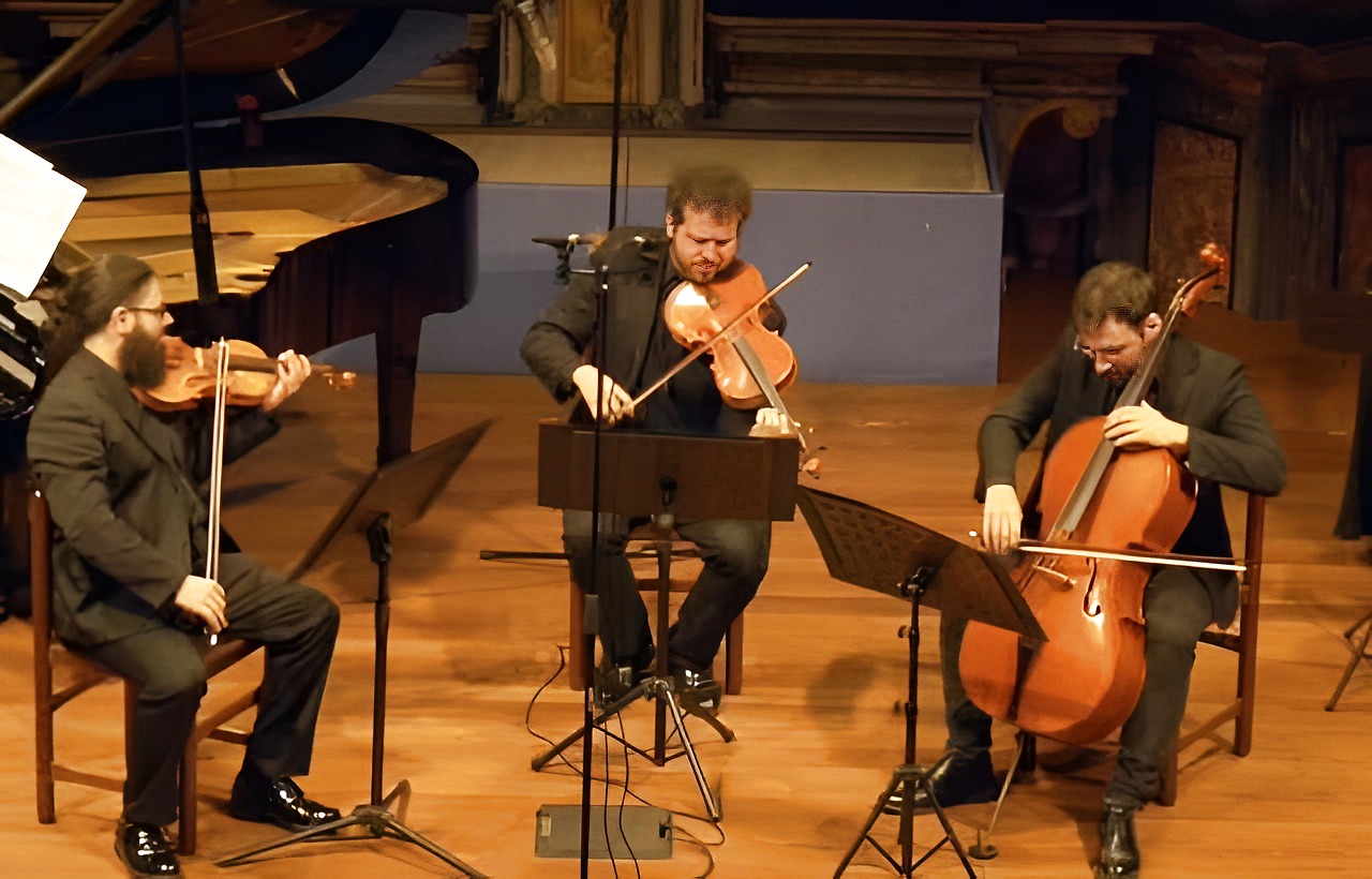 Le Châtelier Ensemble